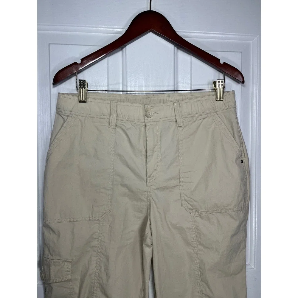 Chicos Cargo Crop Pants Size 8 Beige Mid Rise Utility Pocket Cuffed Hem Coastal
